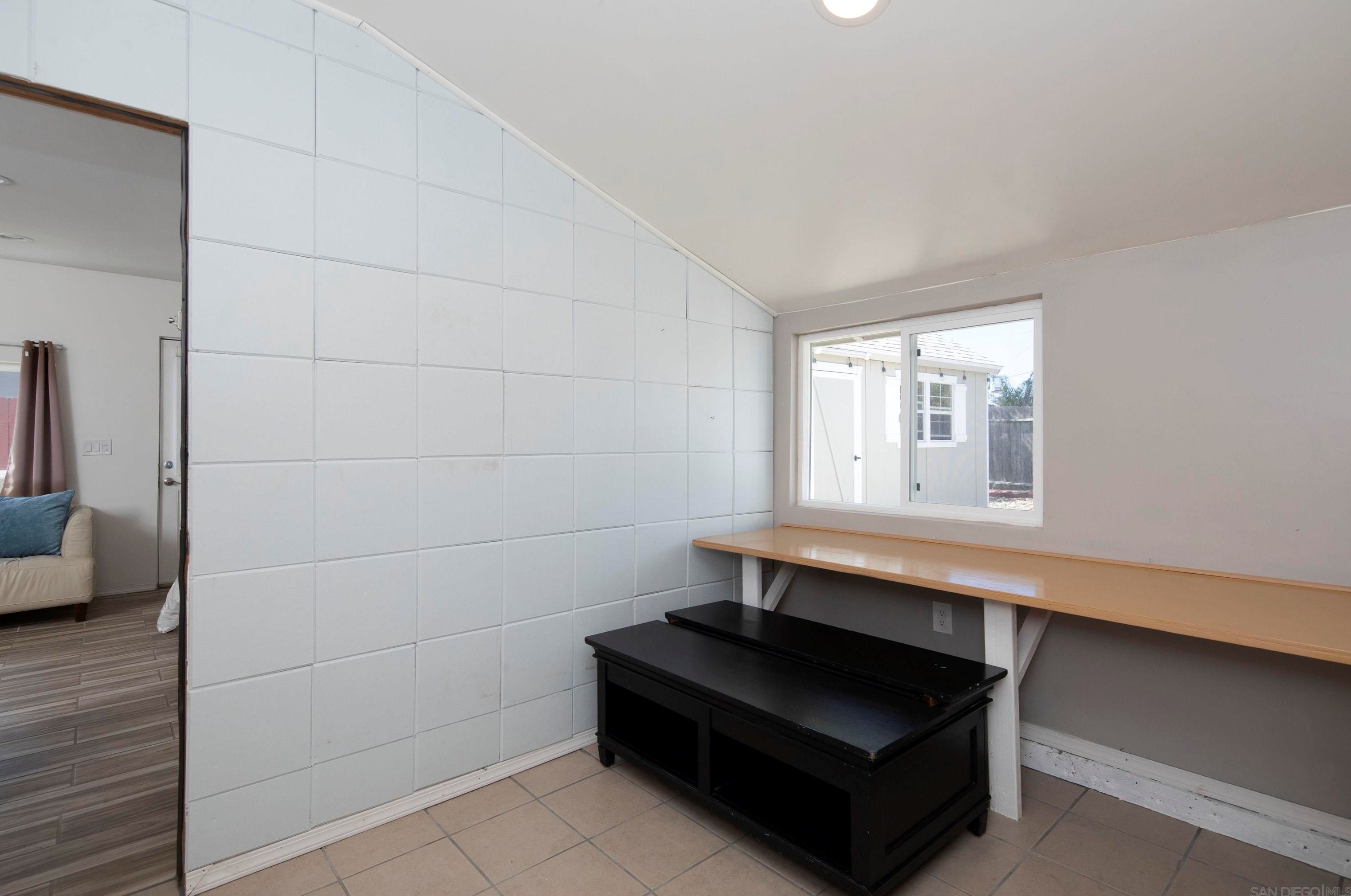 4276 Mt Herbert Ave, San Diego CA 92117-4730 exterior