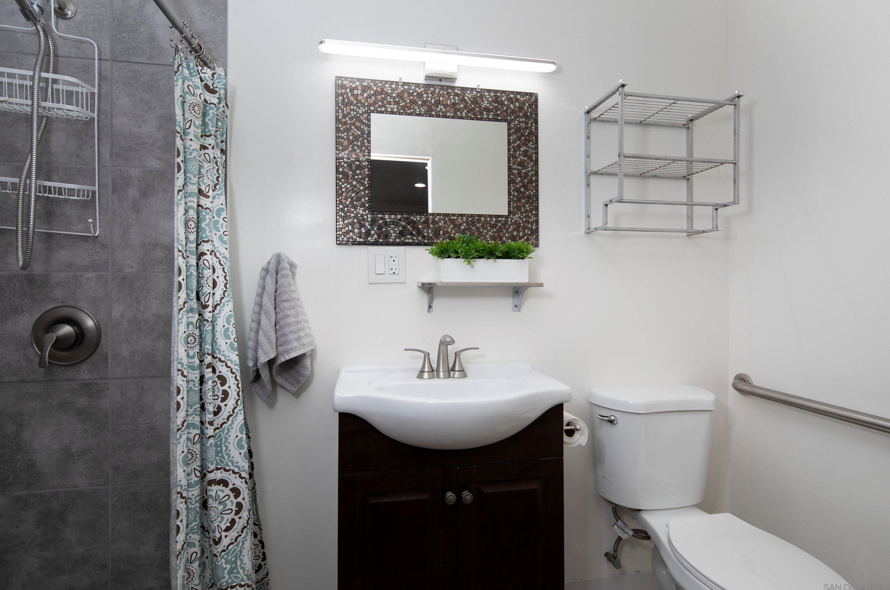 4276 Mt Herbert Ave, San Diego CA 92117-4730 exterior