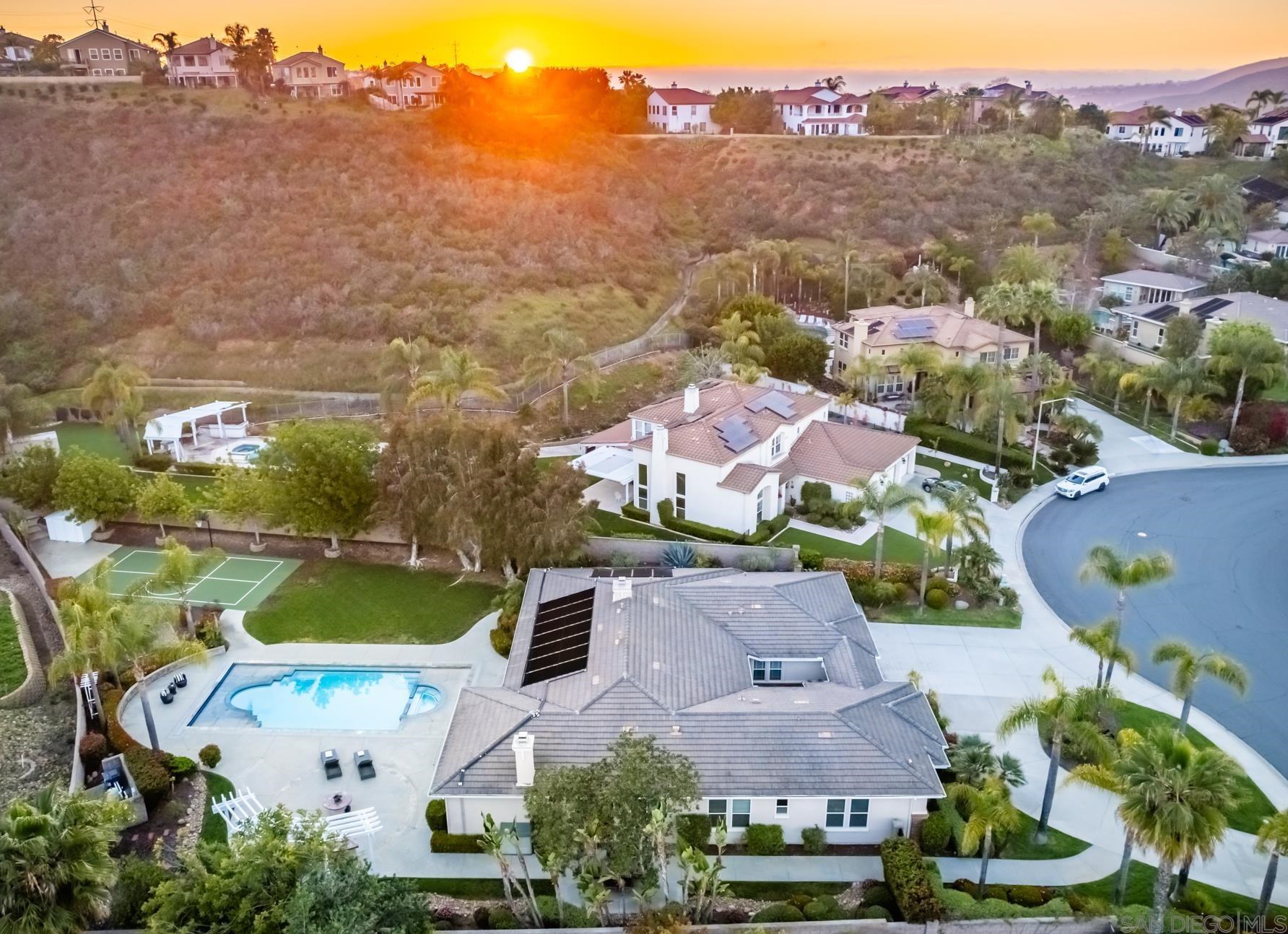 12143 Travertine Ct, Poway, CA 92064