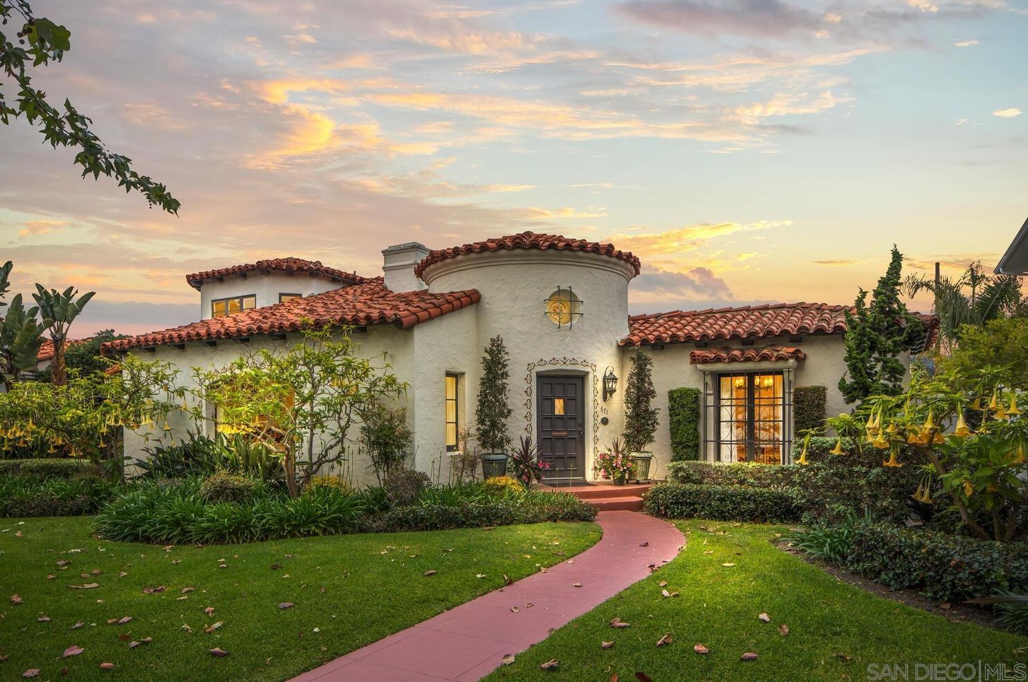 671 Alameda Blvd, San Diego CA 92118-2014 exterior