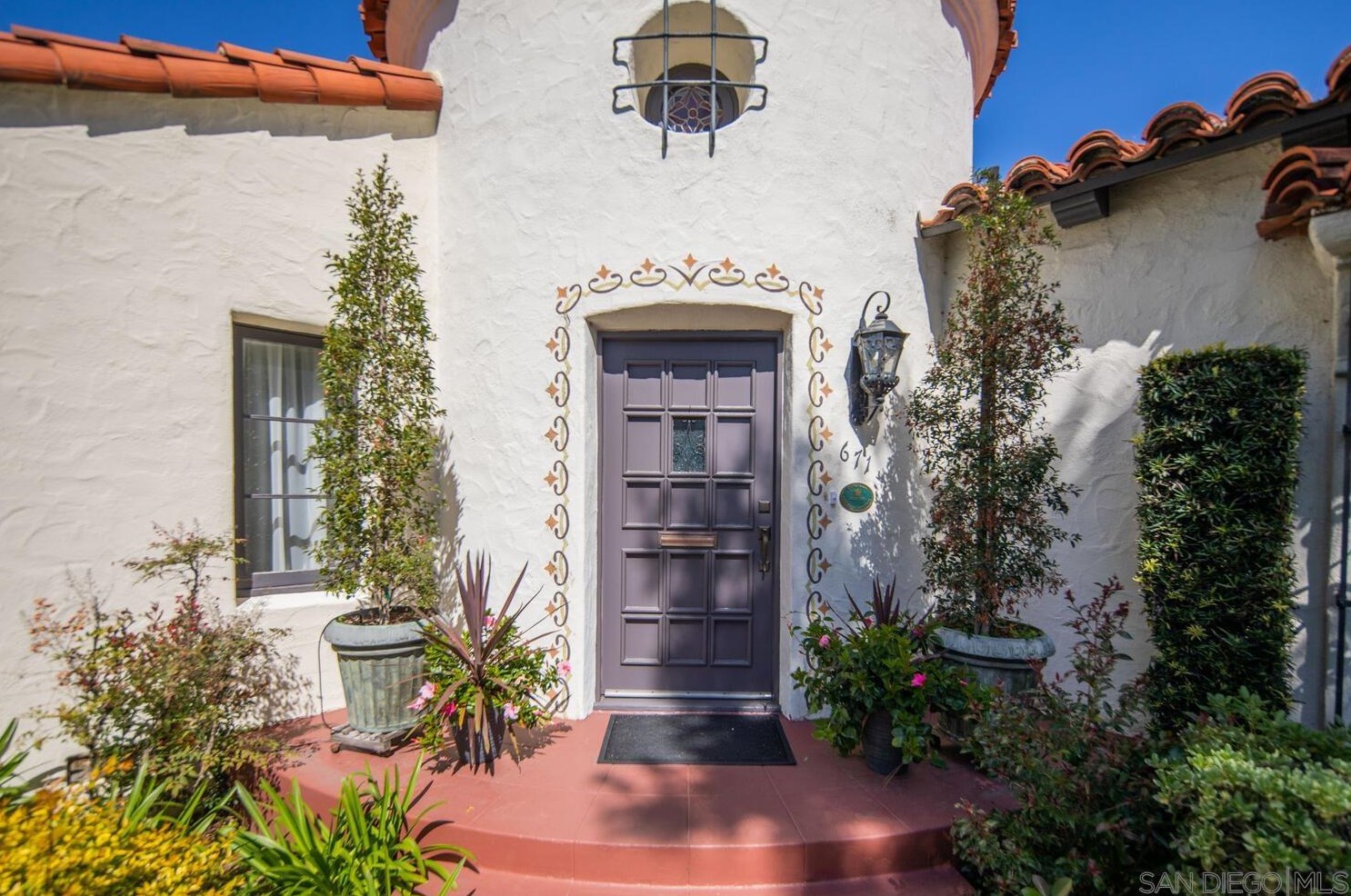 671 Alameda Blvd, San Diego CA 92118-2014 exterior