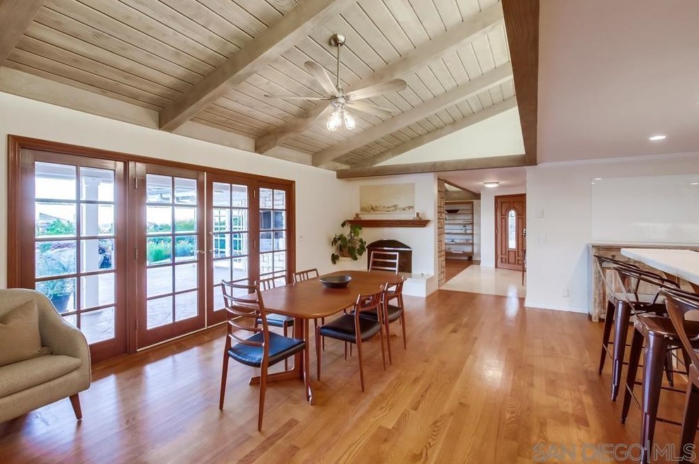 10510 Fuerte Dr, La Mesa CA  91941-4351 exterior