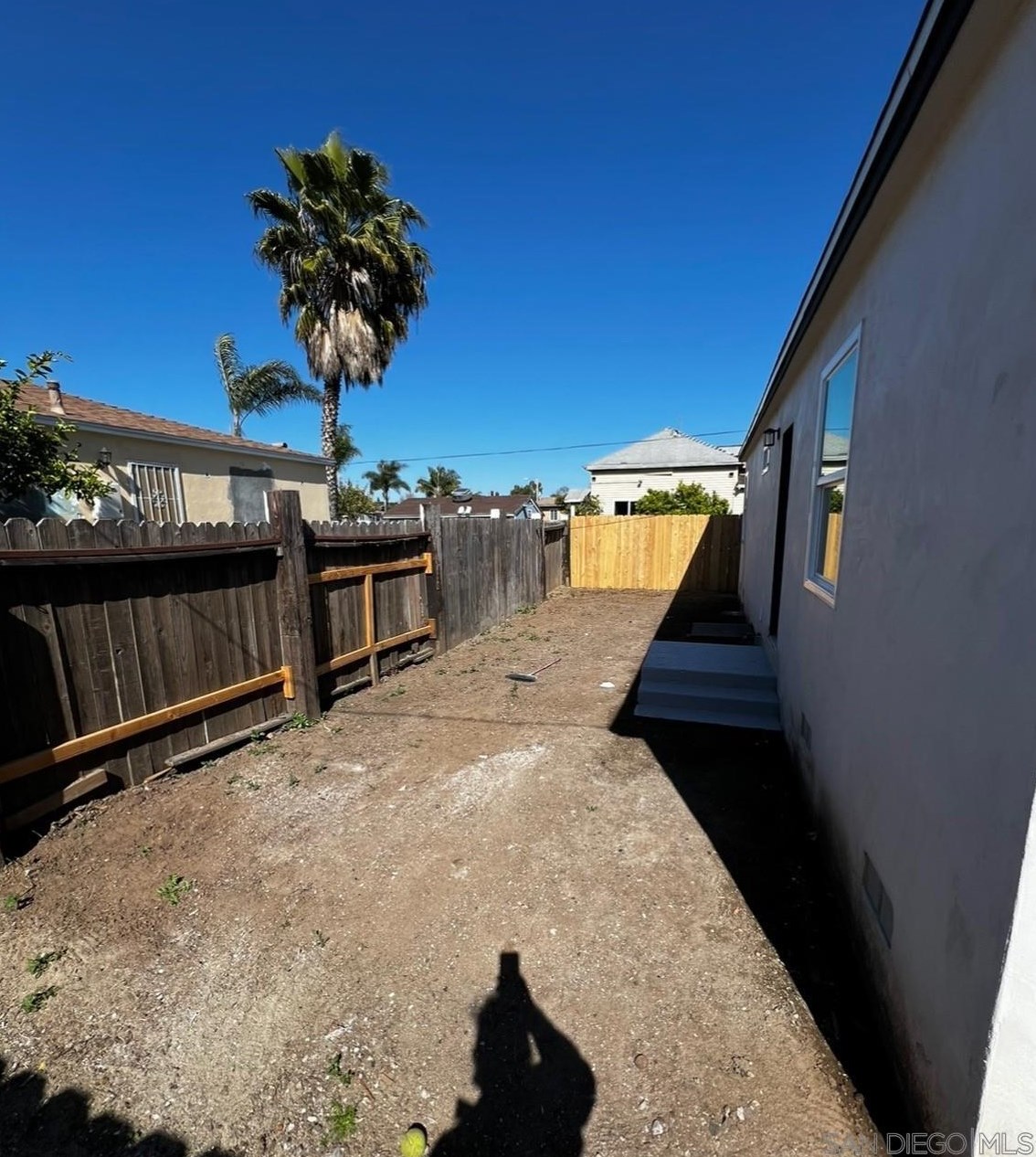 3596 Birch St, San Diego CA 92113-3935 exterior