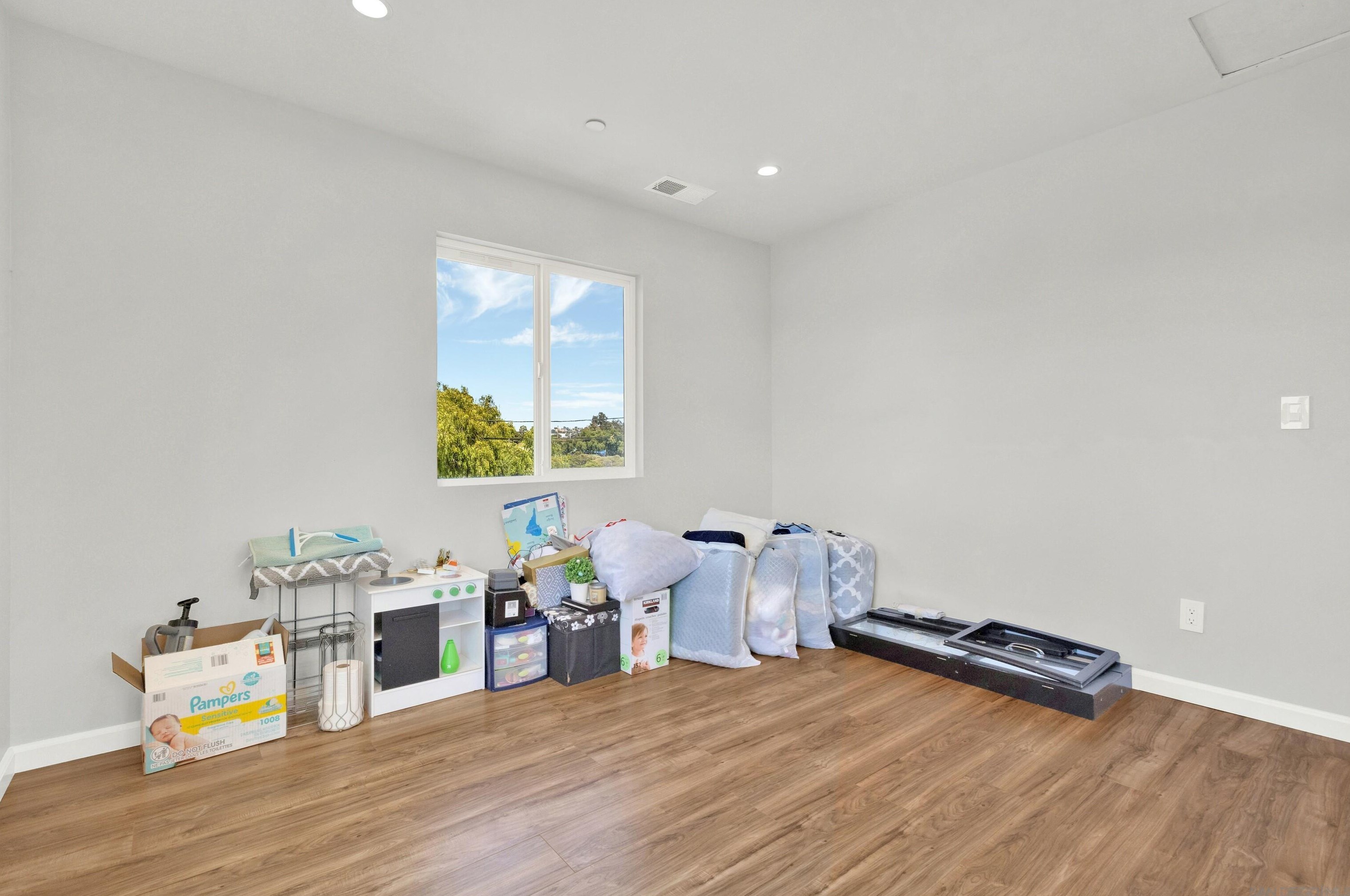 2563 Grv St, National City CA  91950-7601 exterior