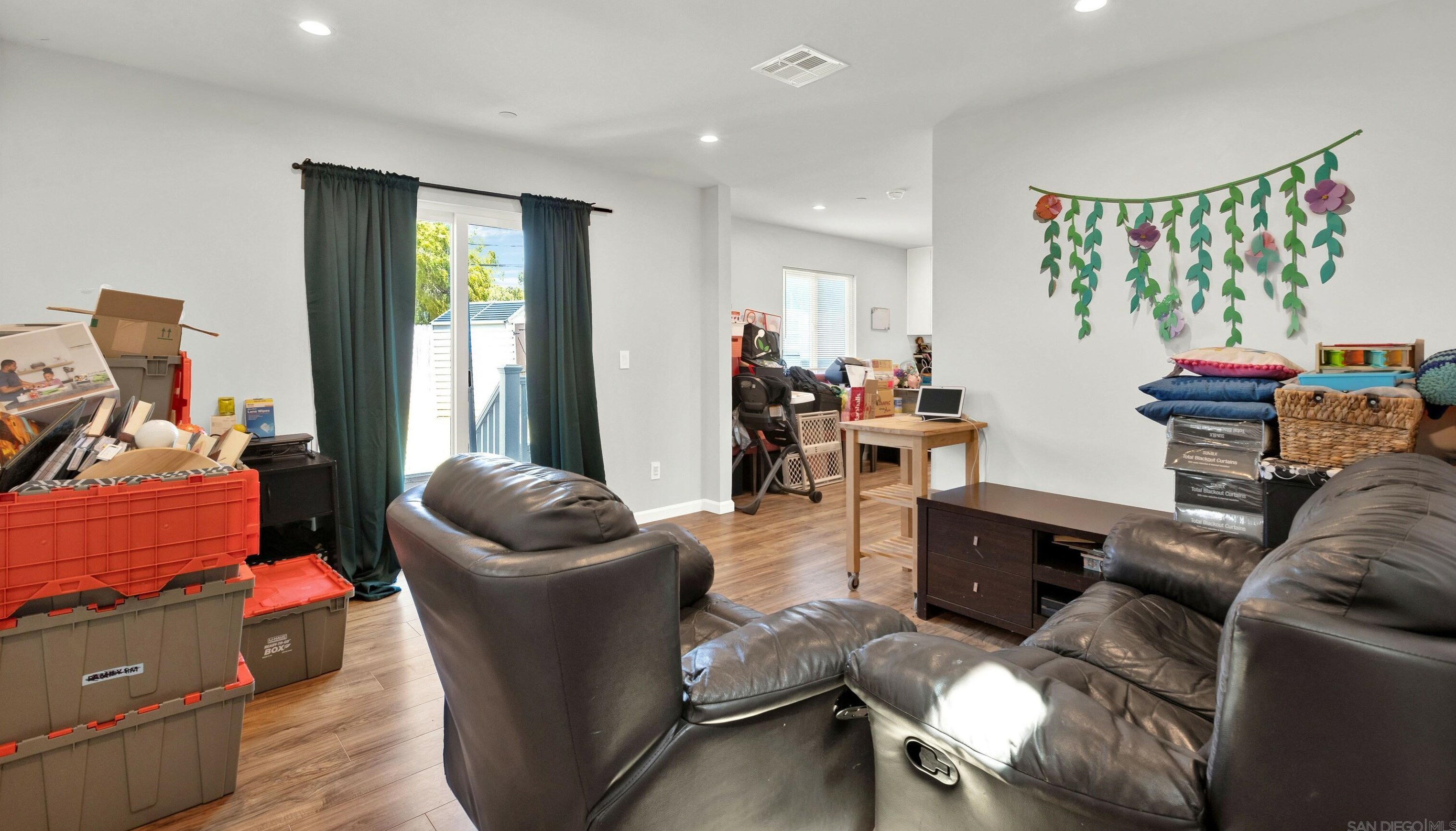 2563 Grv St, National City CA  91950-7601 exterior