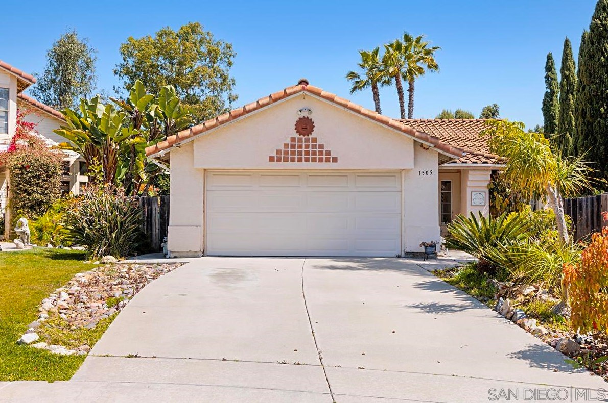 1505 Avenida Oceano, Oceanside, CA 92056-6940