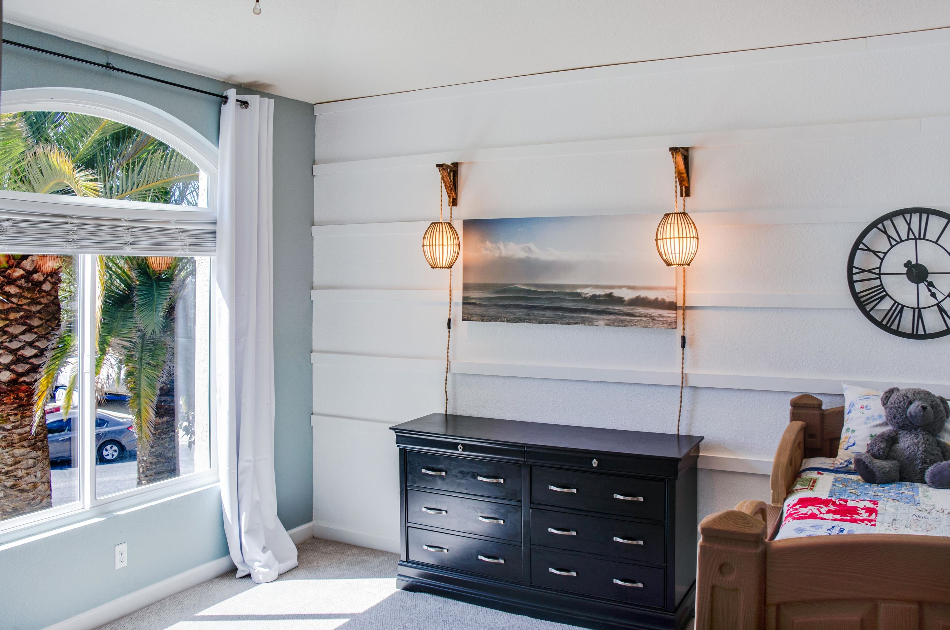 1616 Mountain Pass Cir, Vista CA  92081-8811 exterior