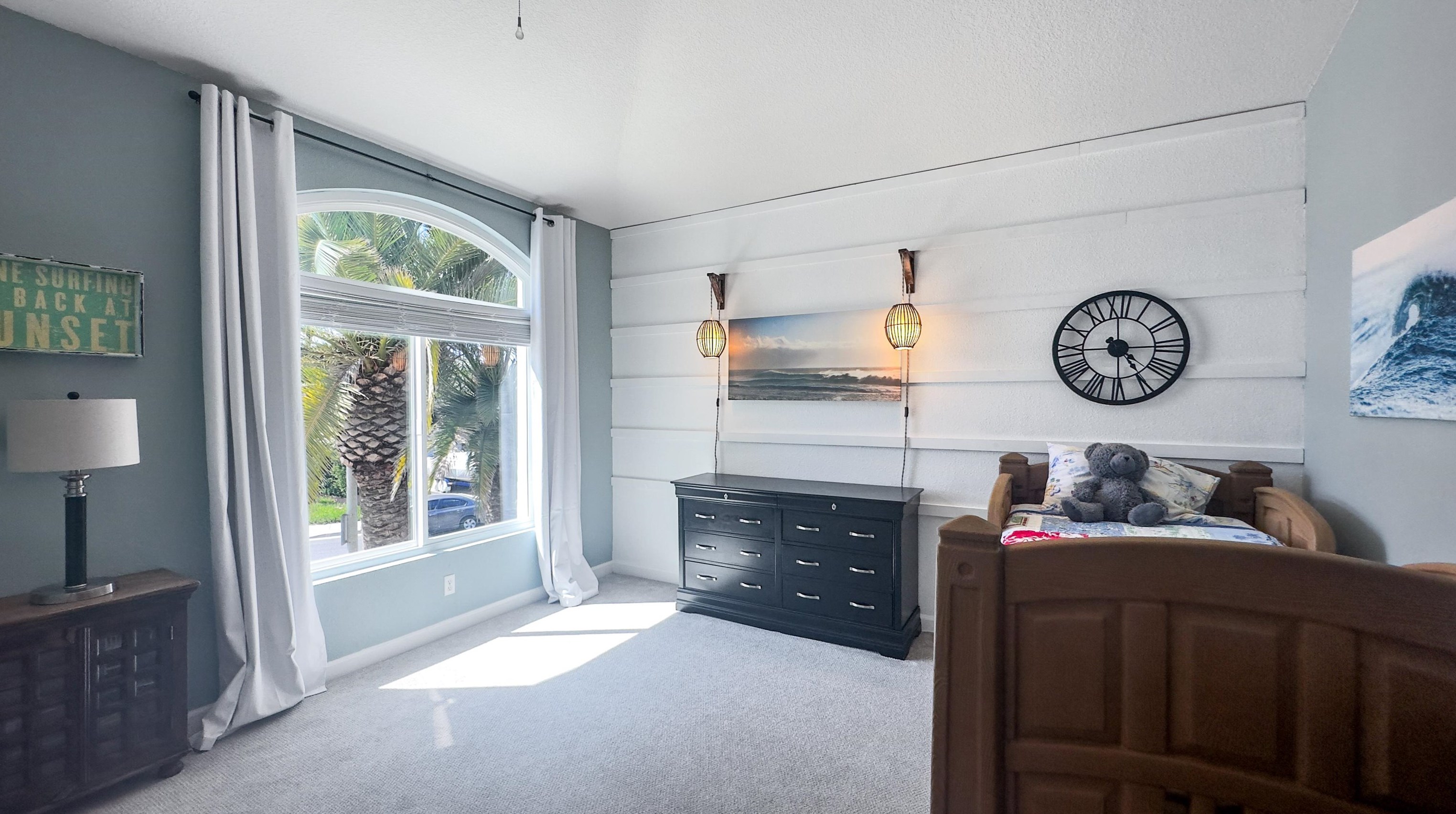 1616 Mountain Pass Cir, Vista CA  92081-8811 exterior