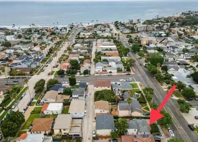 939-41 Loring St, San Diego, CA 92109-1764