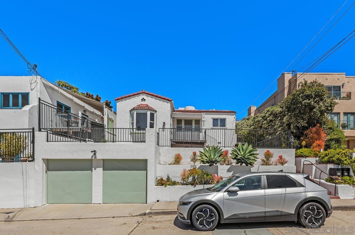 3543-45 State St, San Diego, CA 92103-4704