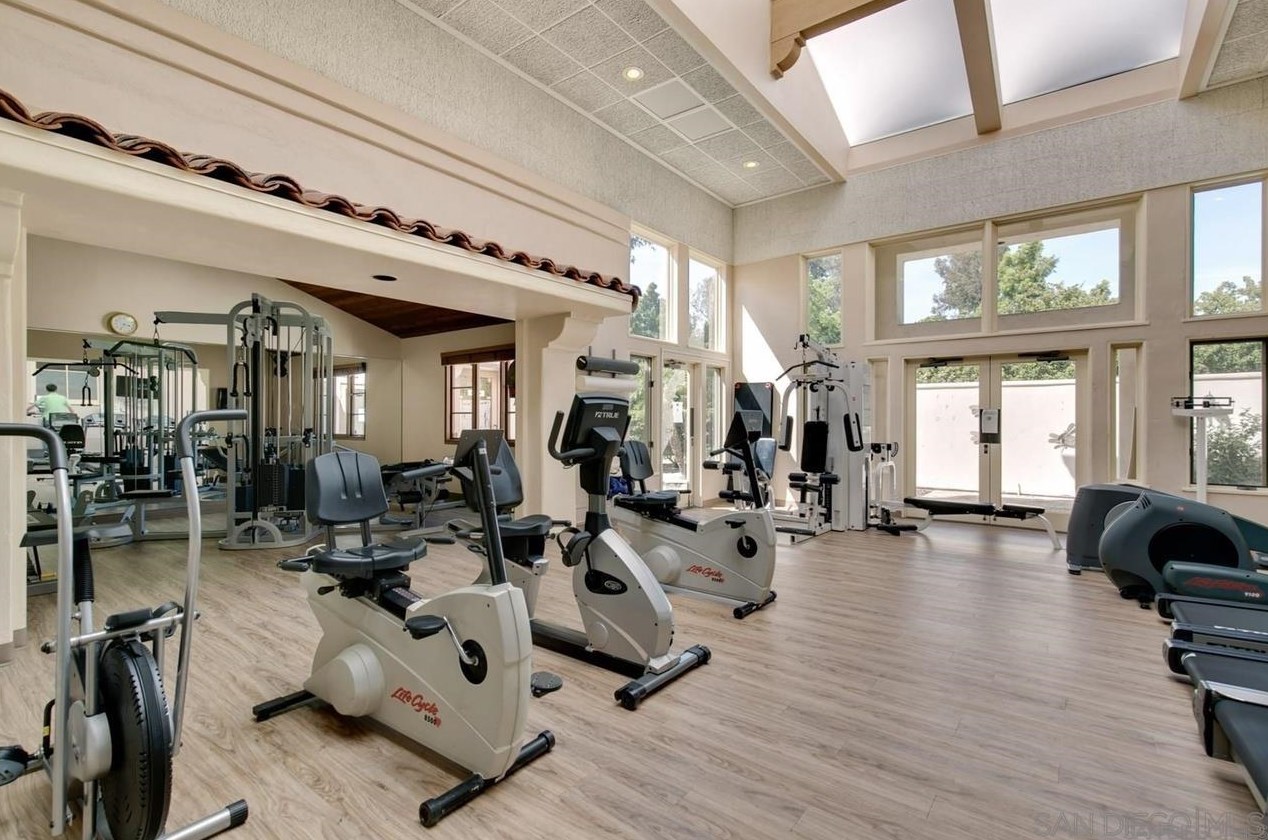 16170 Avenida Venusto, San Diego CA 92128-3373 exterior