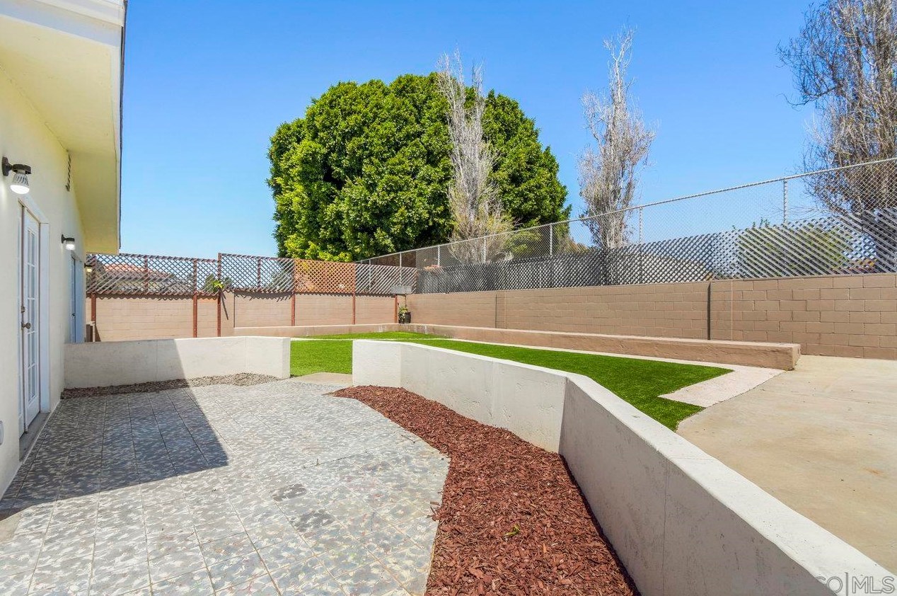 651 Landis Ave, Chula Vista CA  91910-5710 exterior