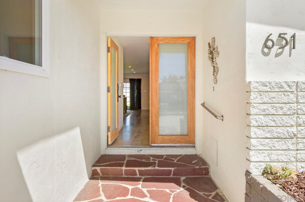 651 Landis Ave, Chula Vista CA  91910-5710 exterior