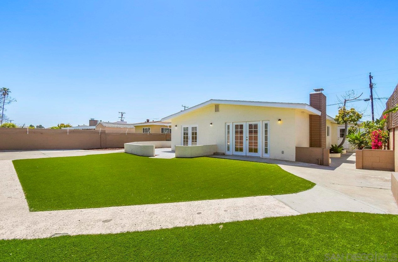 651 Landis Ave, Chula Vista CA  91910-5710 exterior