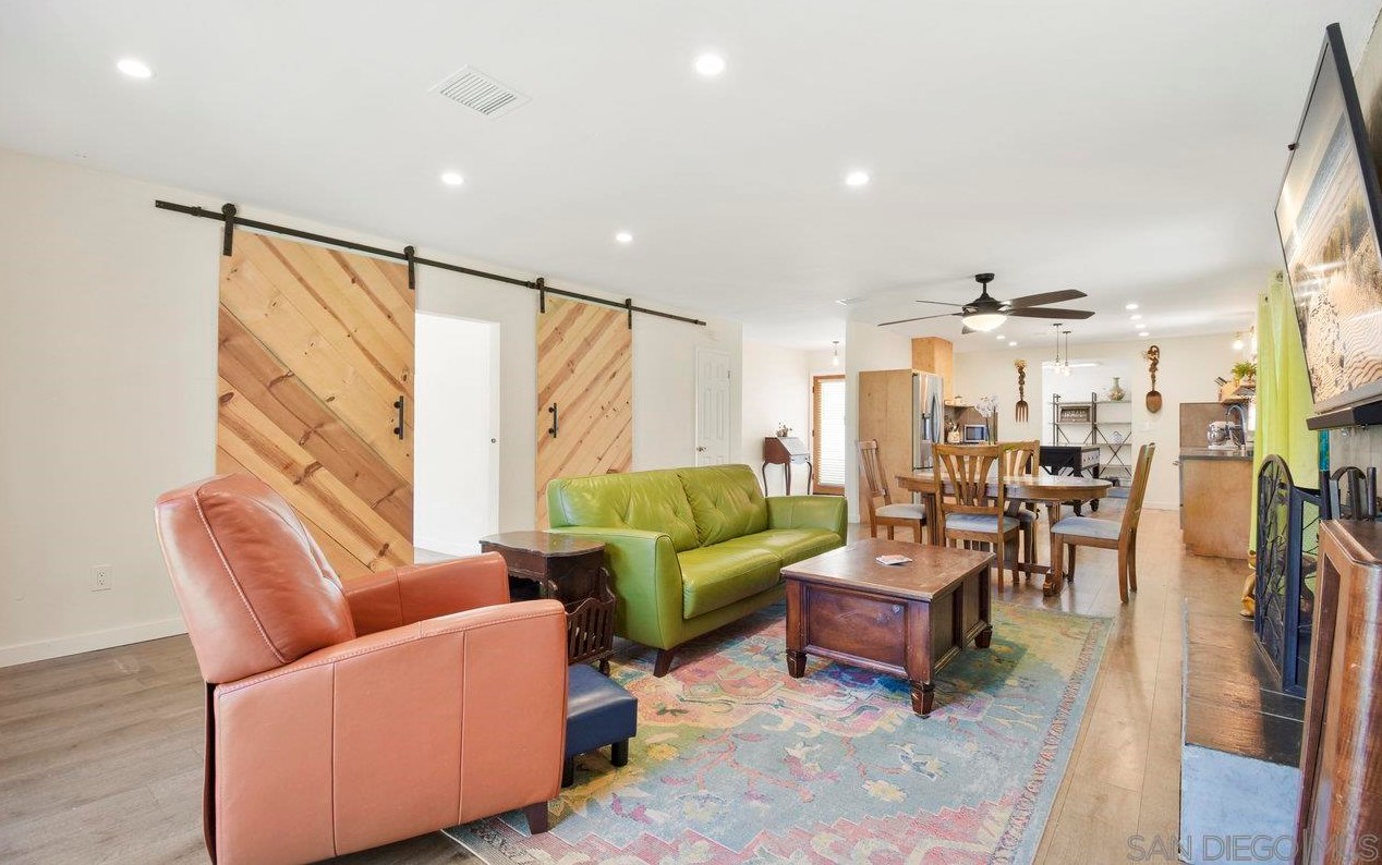 651 Landis Ave, Chula Vista CA  91910-5710 exterior