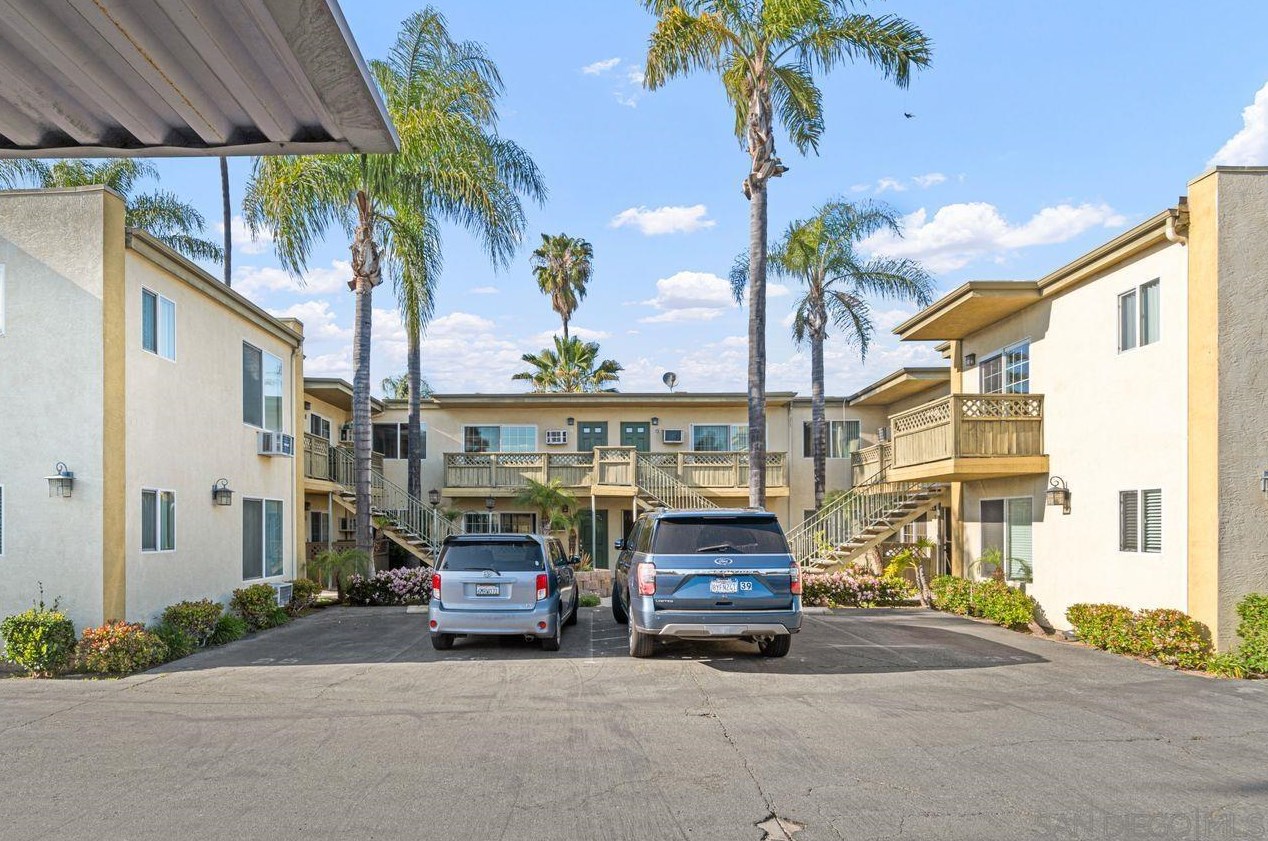 453 Graves Ave 9, El Cajon, CA 92020