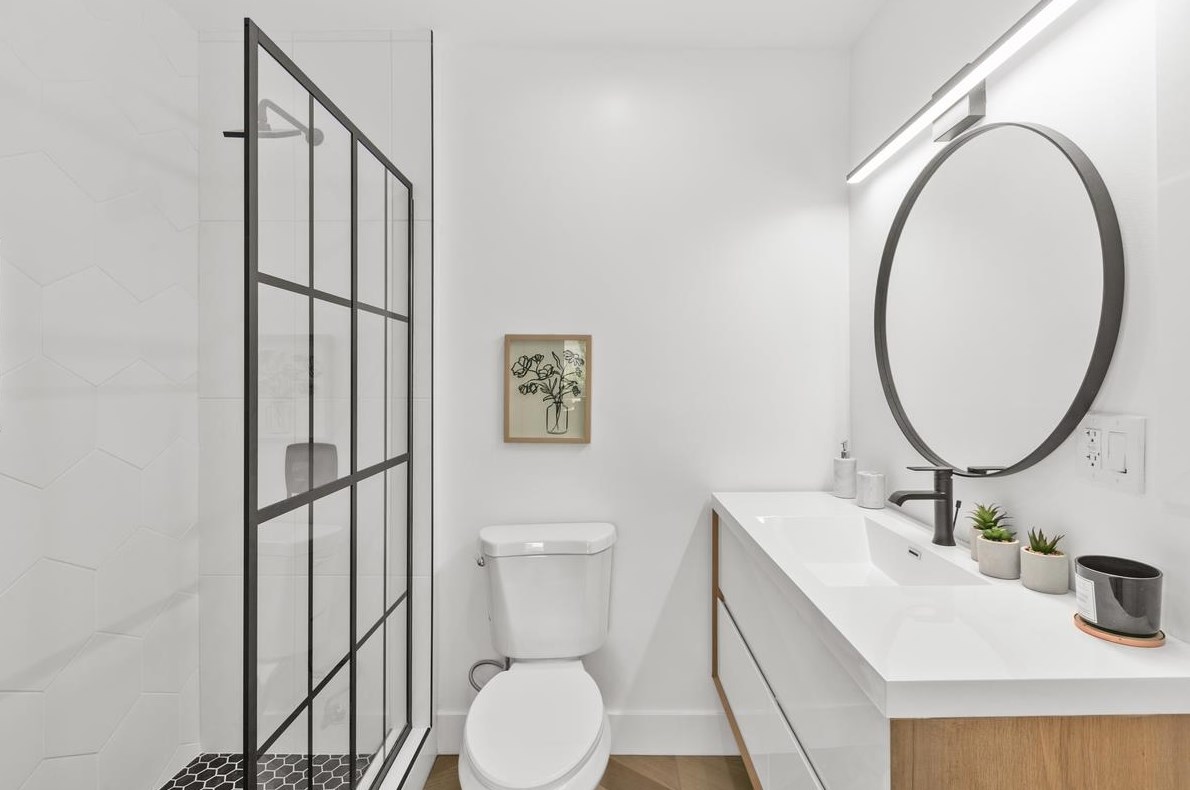 244 27th St, San Diego CA  92102-3118 exterior