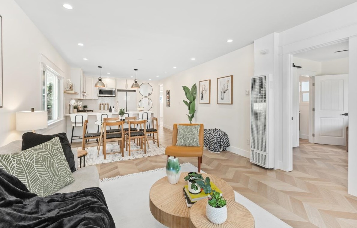 244 27th St, San Diego CA  92102-3118 exterior