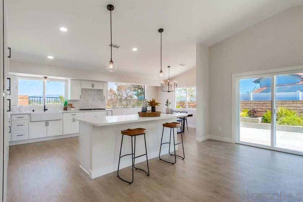 774 Grey Hawk Ct, Oceanside CA  92057-6353 exterior