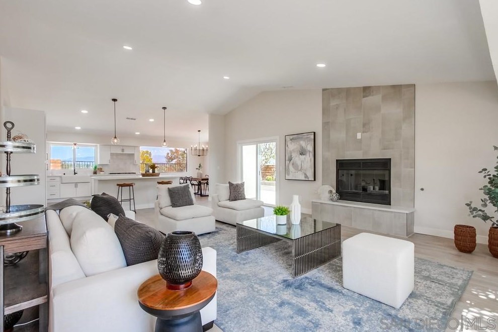 774 Grey Hawk Ct, Oceanside CA  92057-6353 exterior