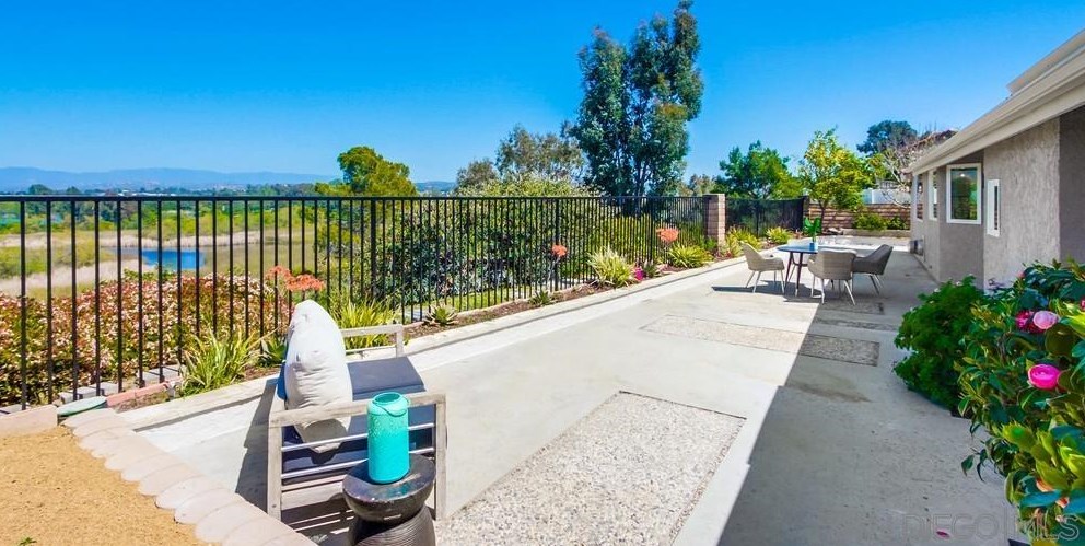 774 Grey Hawk Ct, Oceanside CA  92057-6353 exterior