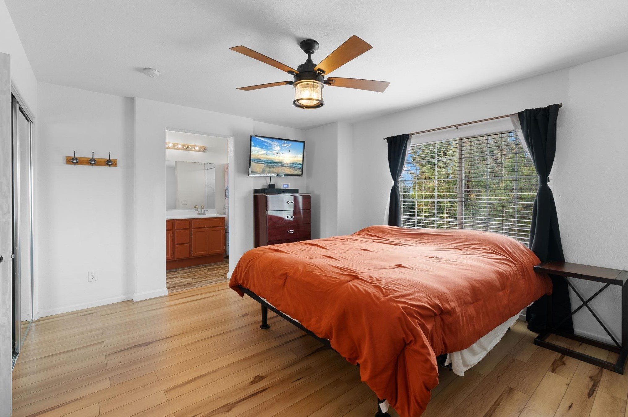 1354 Normandy Dr, Chula Vista CA  91913-3936 exterior