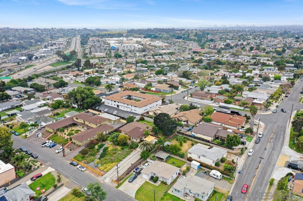 3738 King St, La Mesa CA  91941-7437 exterior