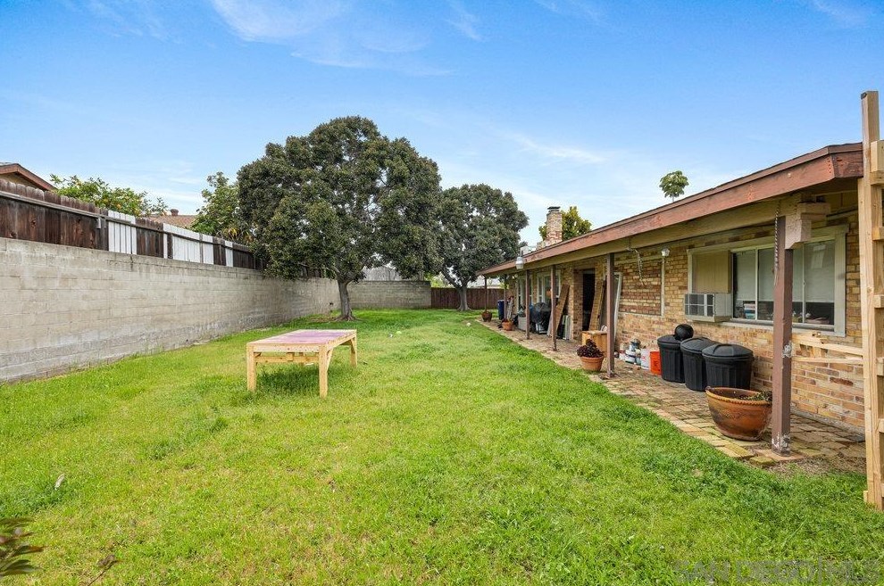 3738 King St, La Mesa CA  91941-7437 exterior