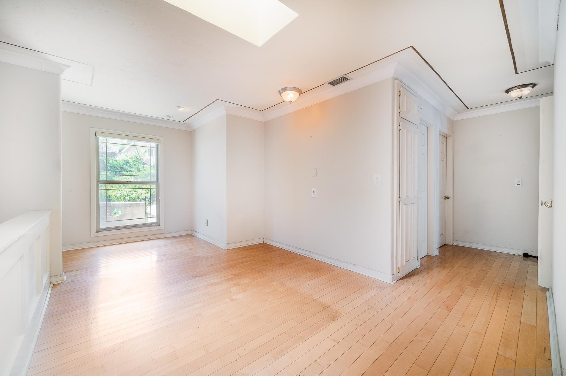 1155 Lita Ln, Vista CA  92084-7235 exterior