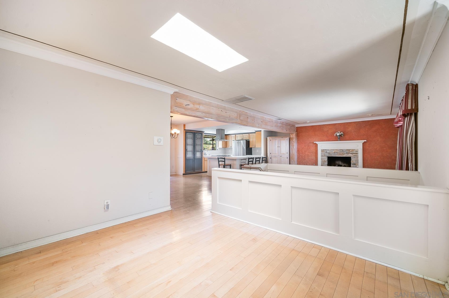 1155 Lita Ln, Vista CA  92084-7235 exterior