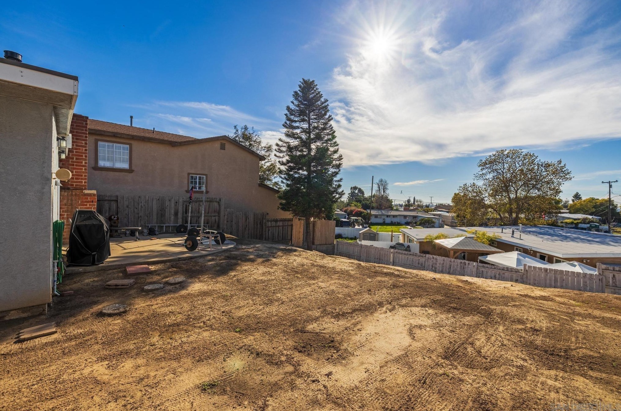 996 Monserate Ave, Chula Vista, CA 91911