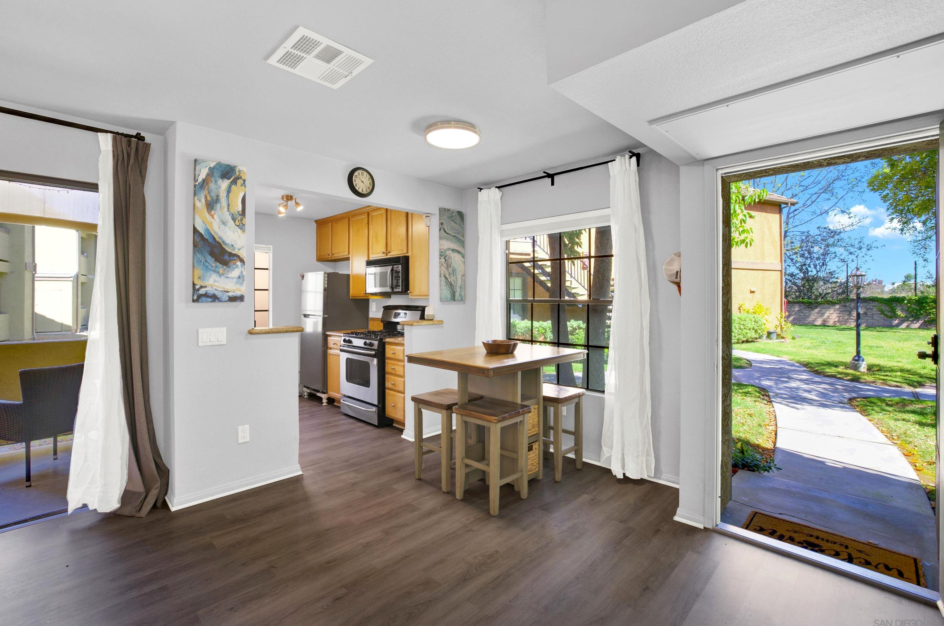 10635 Dabney Dr 63, San Diego, CA 92126