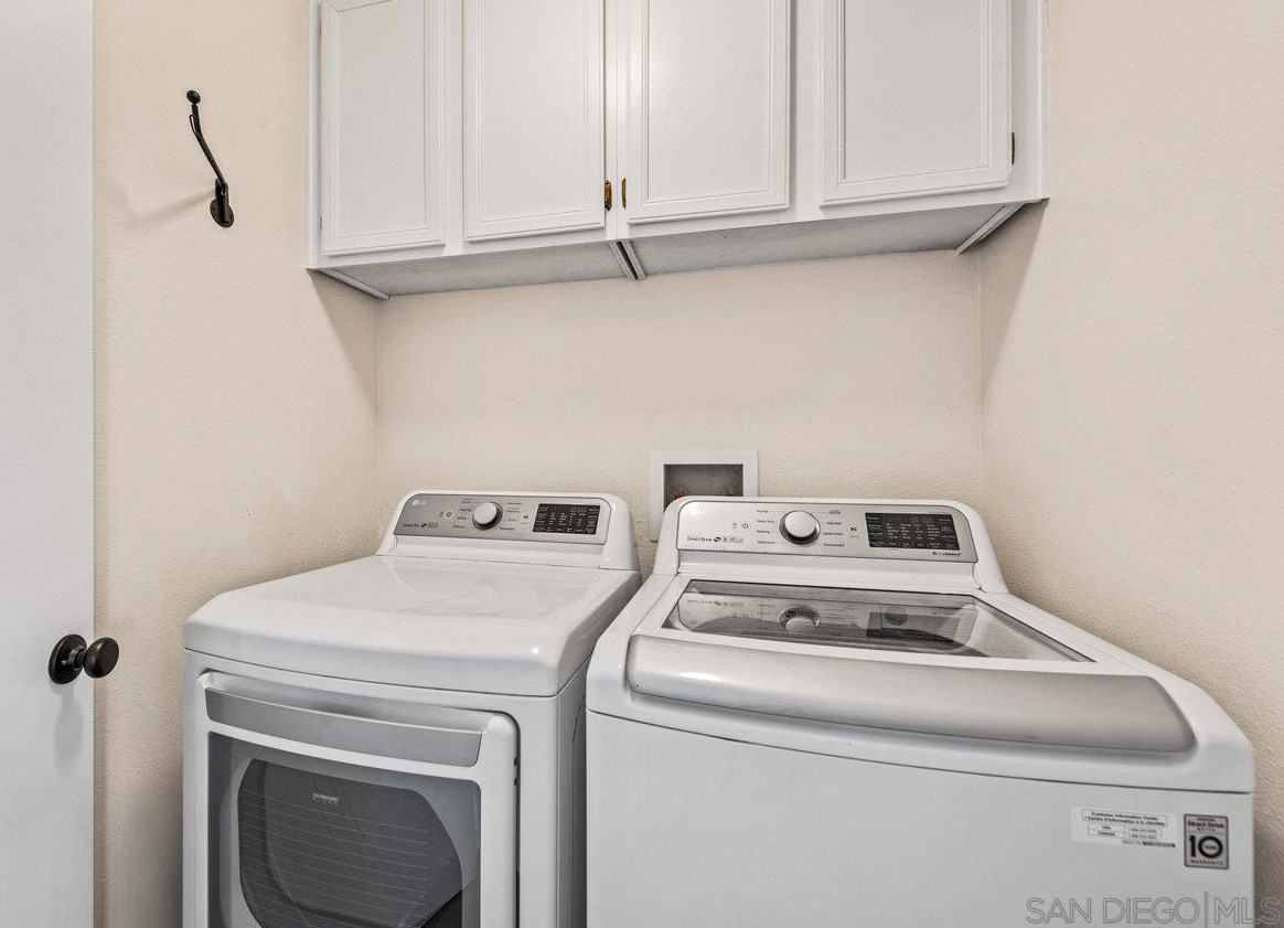 2838 Rutgers Pl, Oceanside CA  92056-6316 exterior