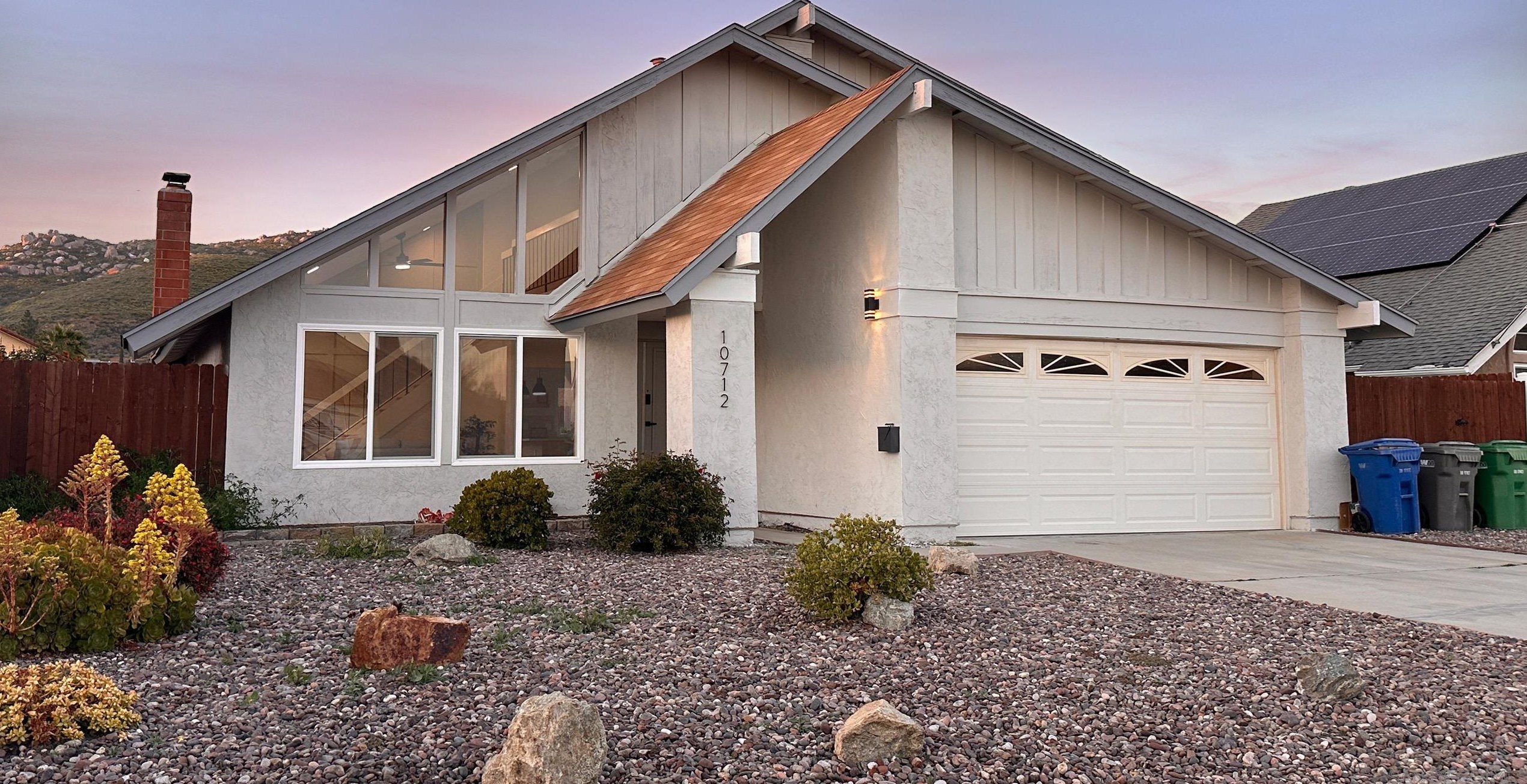 10712 Valor Pl, Santee, CA 92071