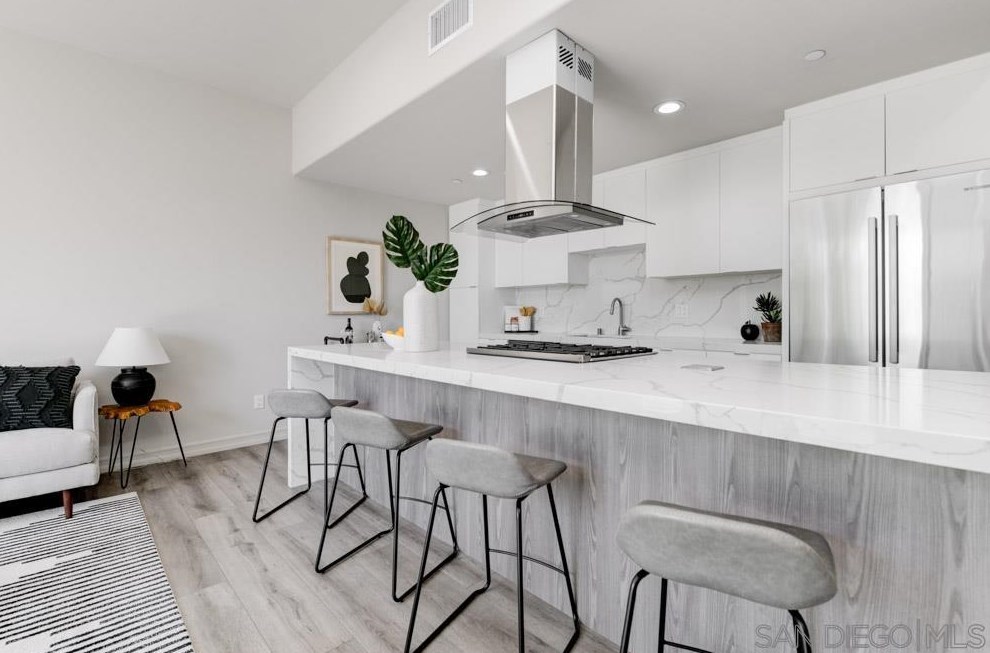 3737 31 St, San Diego CA 92104-3721 exterior