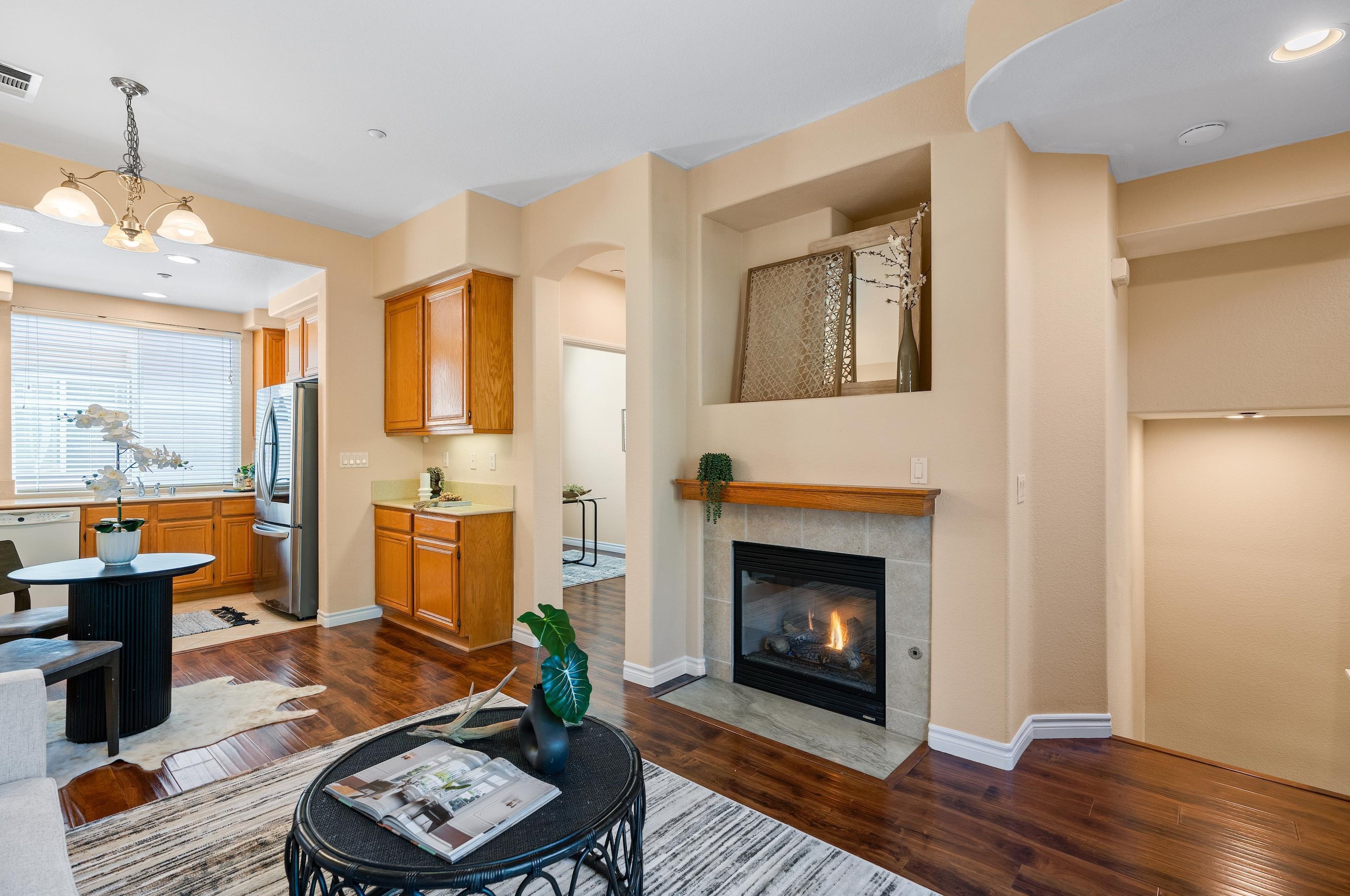 2895 Escala Cir, San Diego CA  92108-6724 exterior