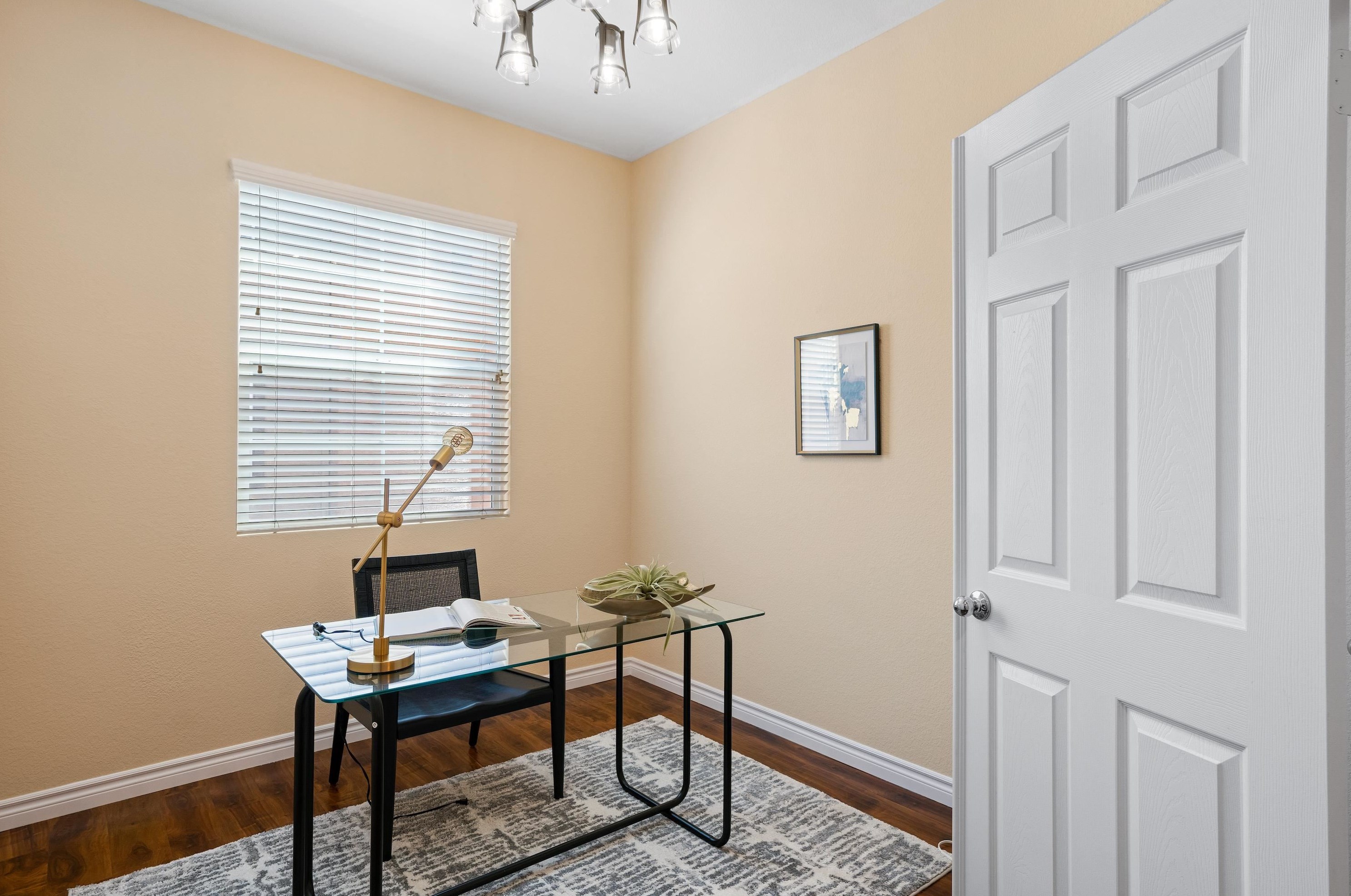 2895 Escala Cir, San Diego CA  92108-6724 exterior