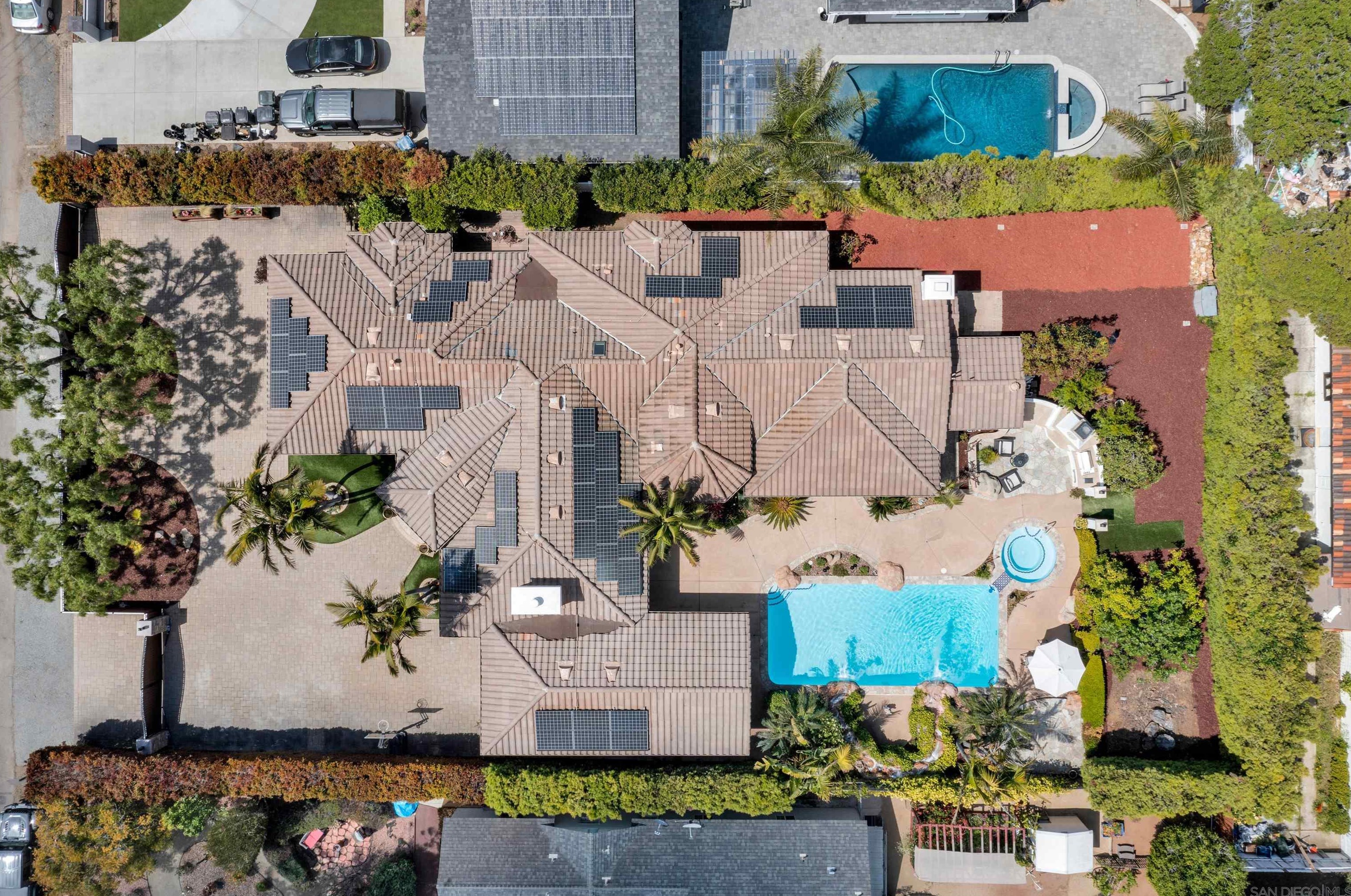 317 Hilltop Dr, Chula Vista, CA 91910-3140