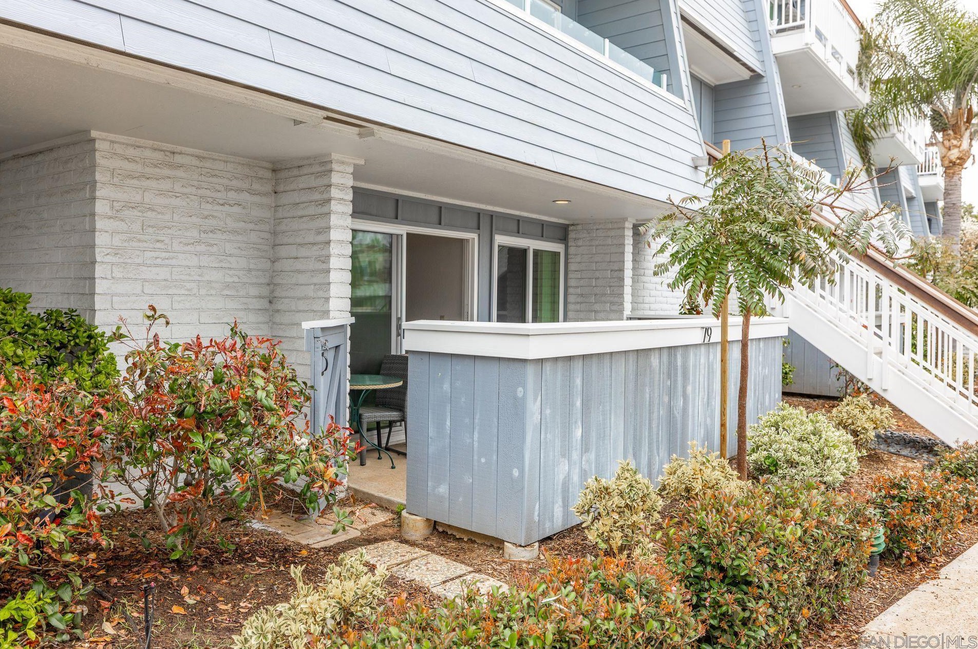 79 Montego Ct, San Diego CA 92118-3252 exterior