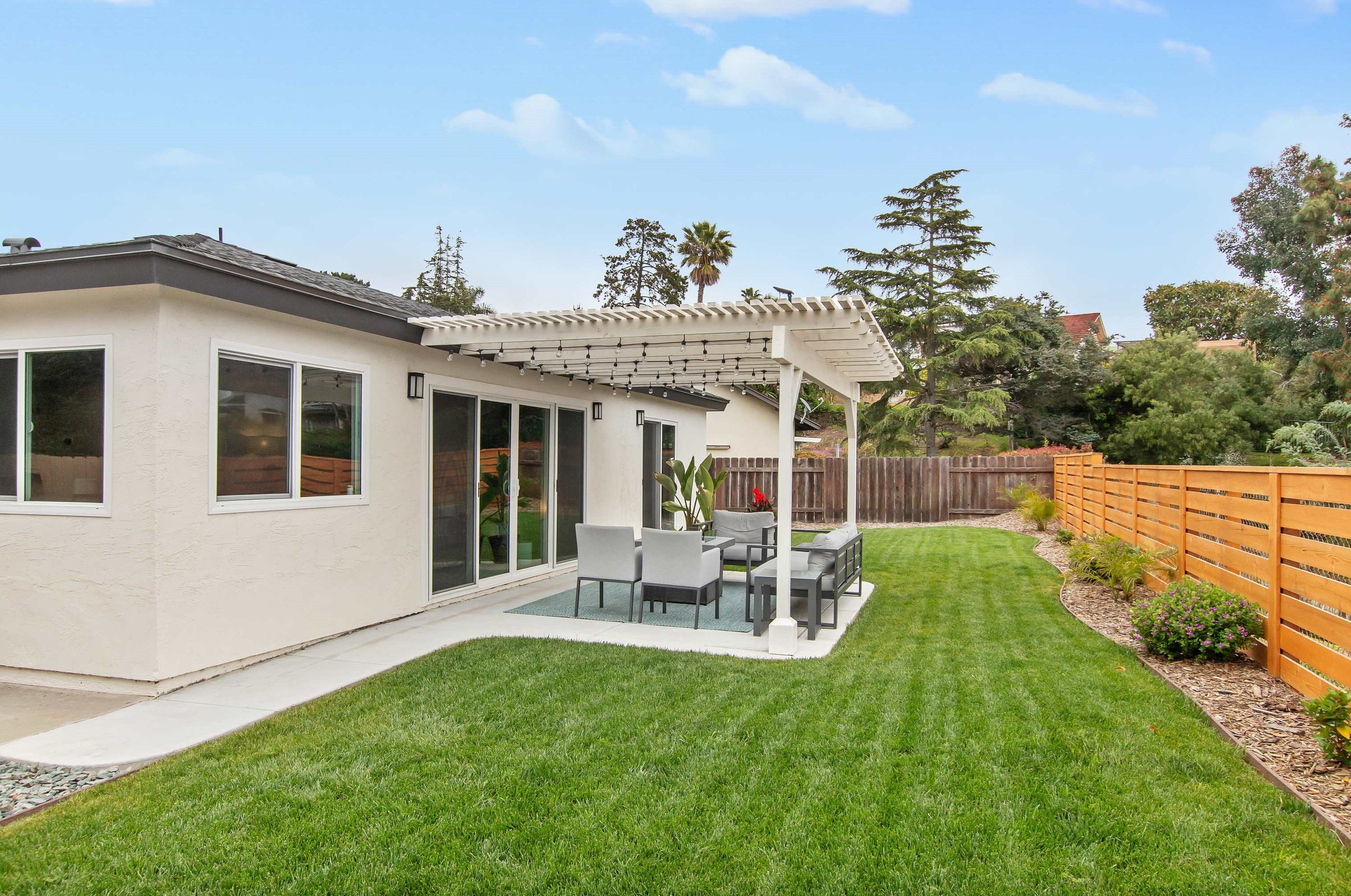 4311 Janan Way, San Diego CA  92122-3730 exterior