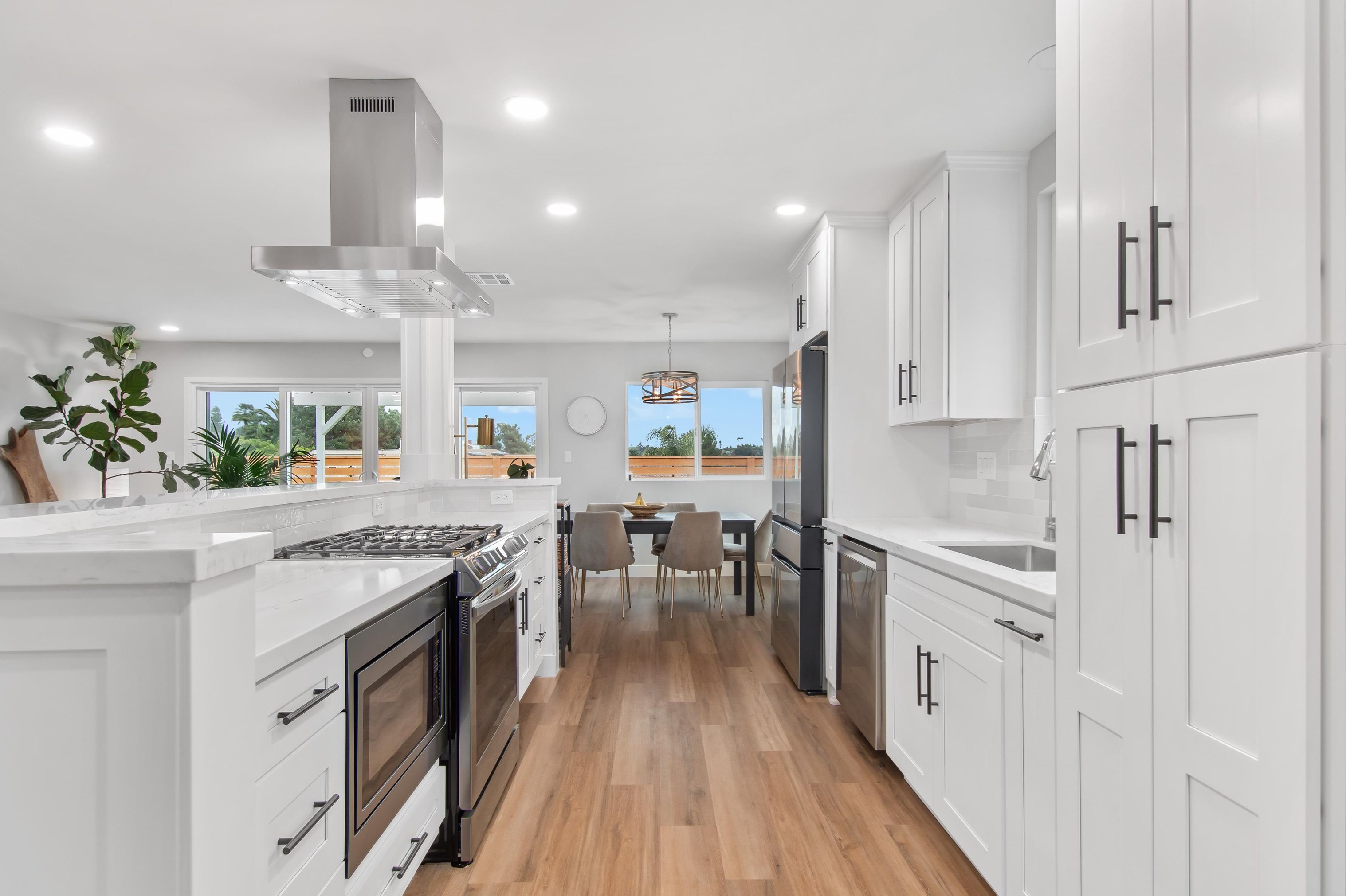 4311 Janan Way, San Diego CA  92122-3730 exterior