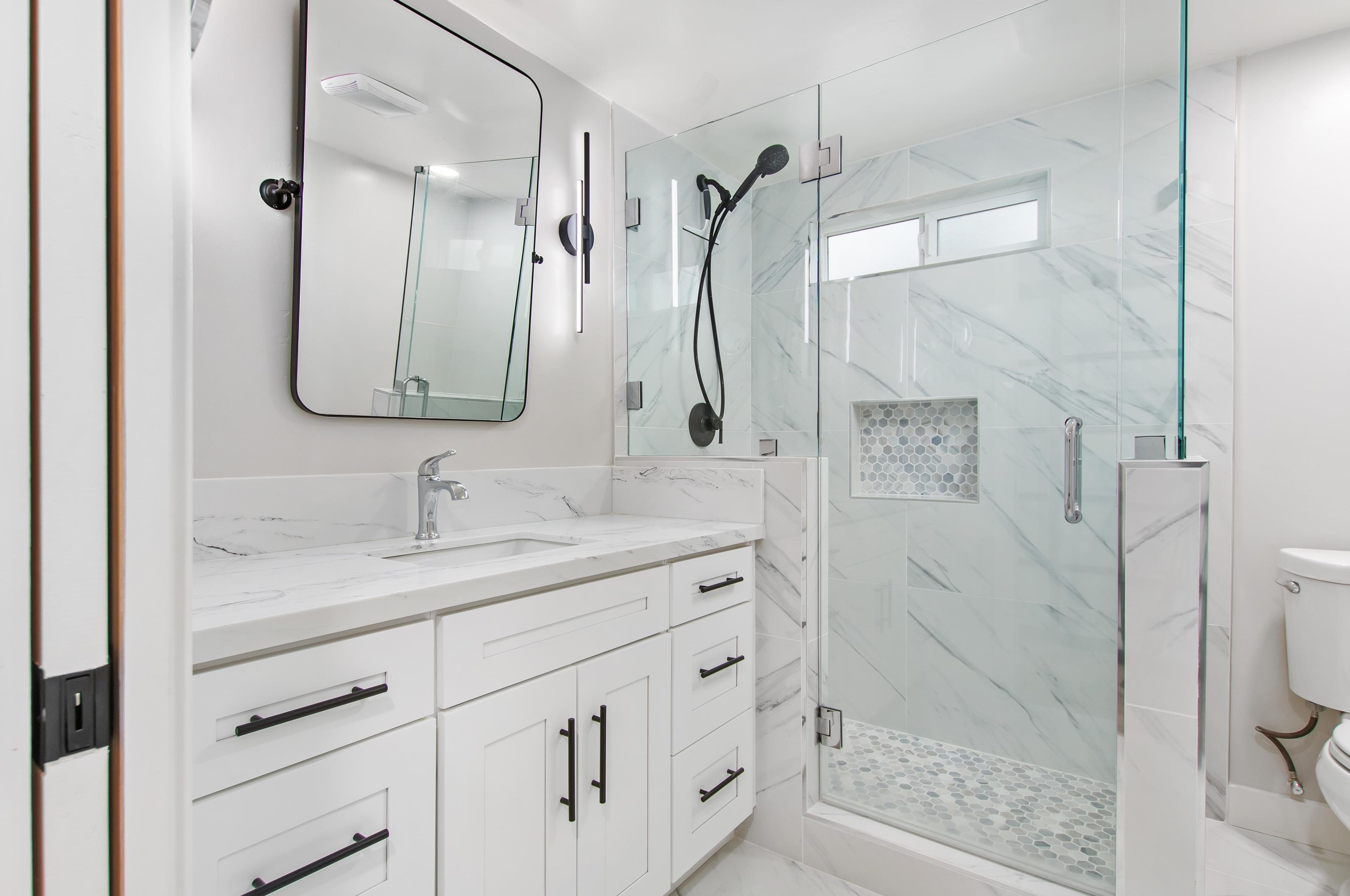 4311 Janan Way, San Diego CA  92122-3730 exterior