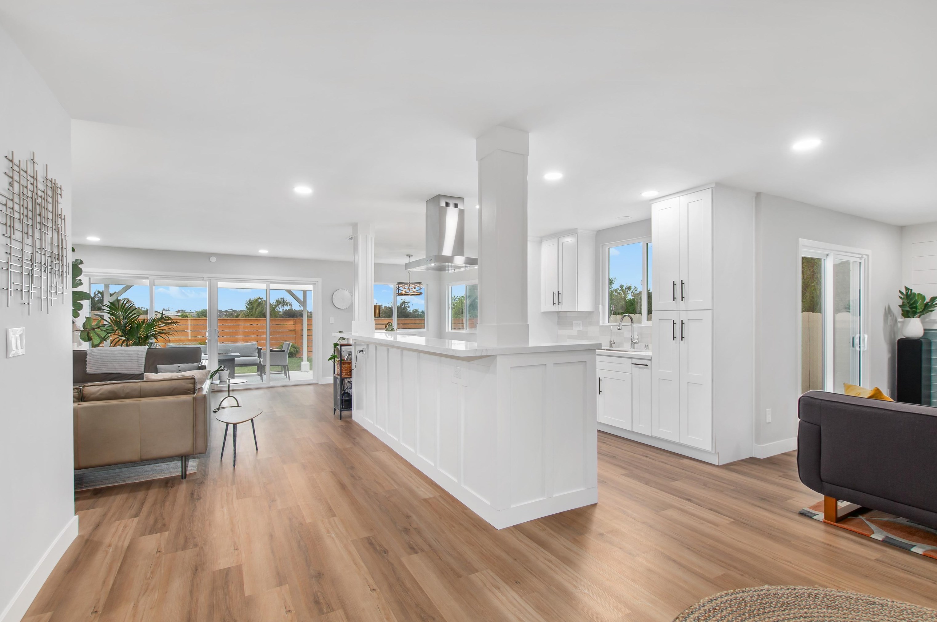 4311 Janan Way, San Diego CA  92122-3730 exterior