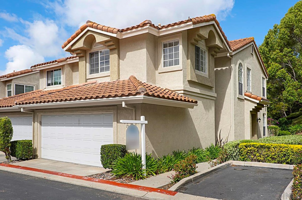 12380 Creekview Dr, San Diego, CA 92128-5100