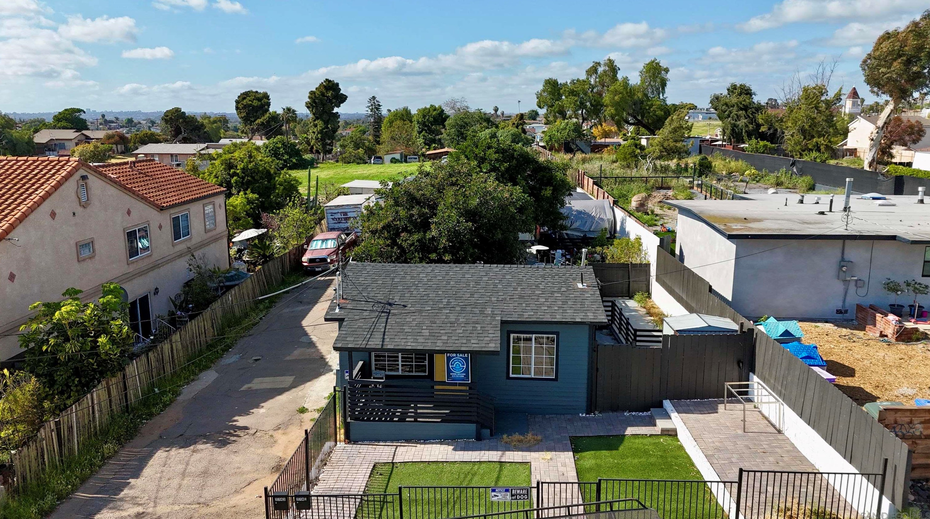 2743 Ridgeway Dr, National City CA  91950-7738 exterior