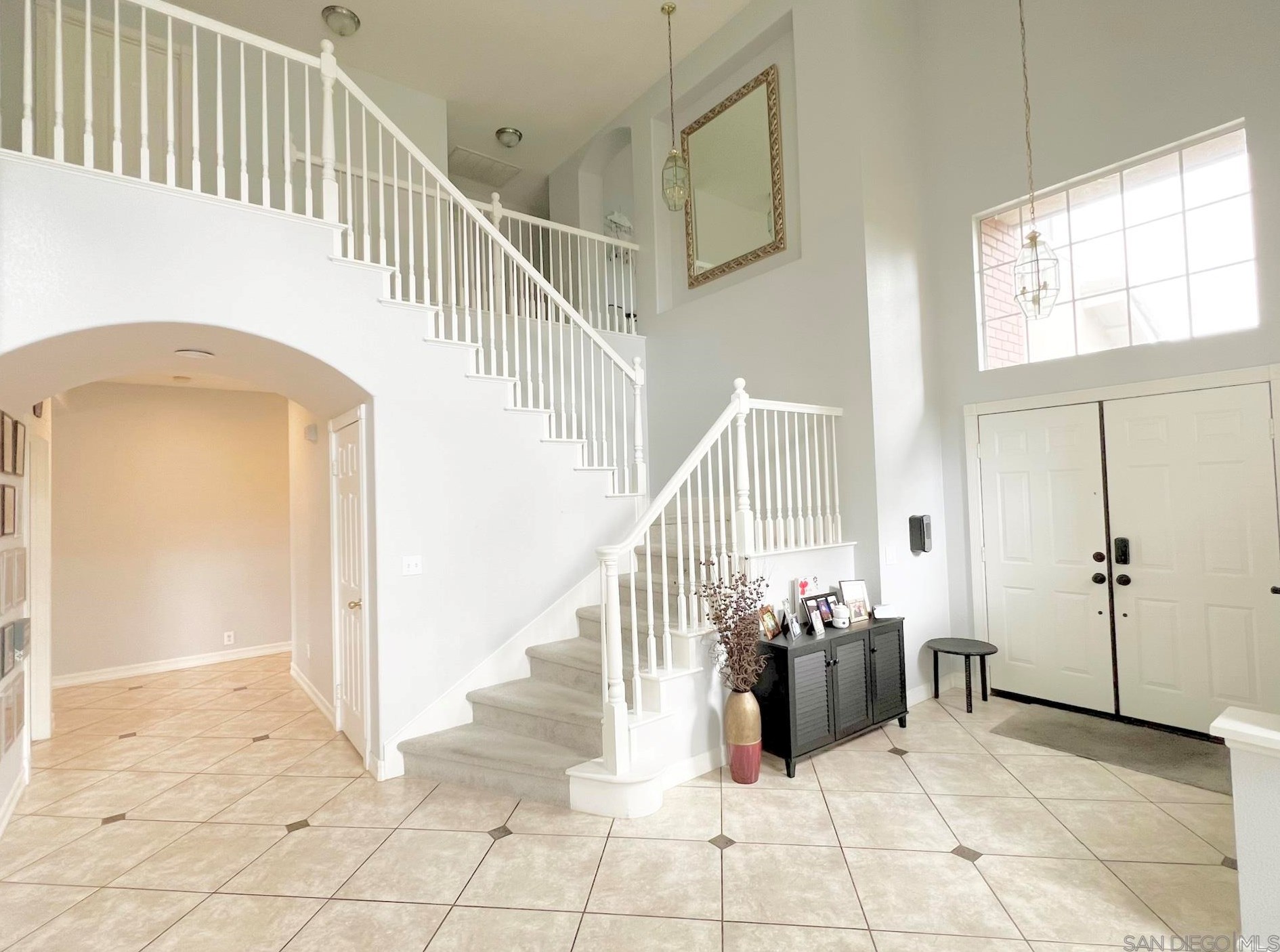 28243 Corte Malbino, Temecula, CA 92592-3076