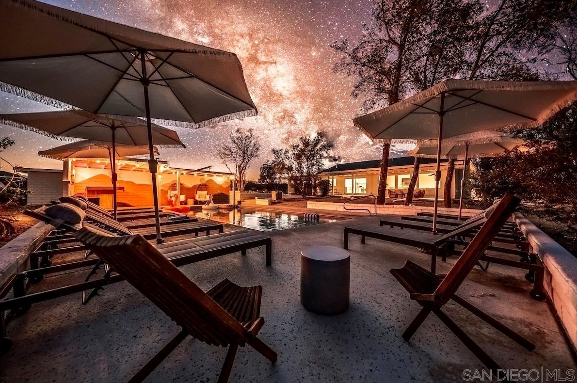3900 Avenida Tortuga, Joshua Tree, CA 92252-1472