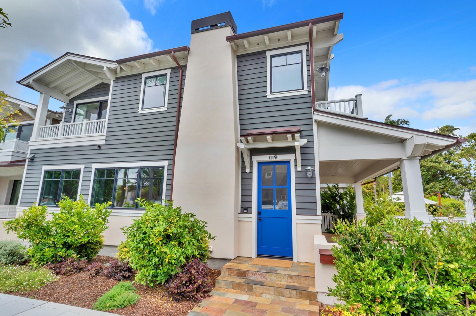 1119 9th St, San Diego CA 92118-2602 exterior