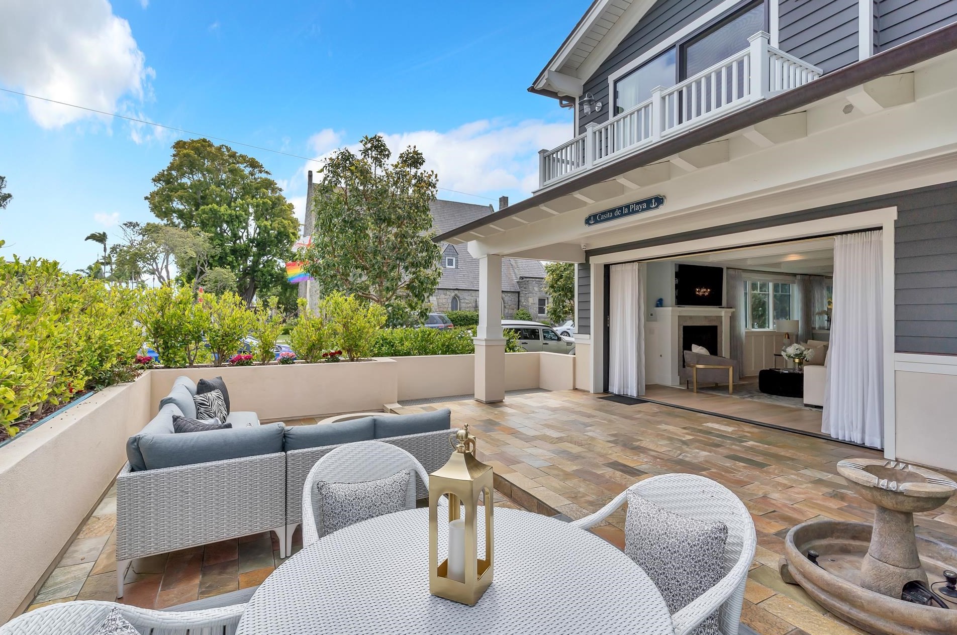 1119 9th St, San Diego CA 92118-2602 exterior