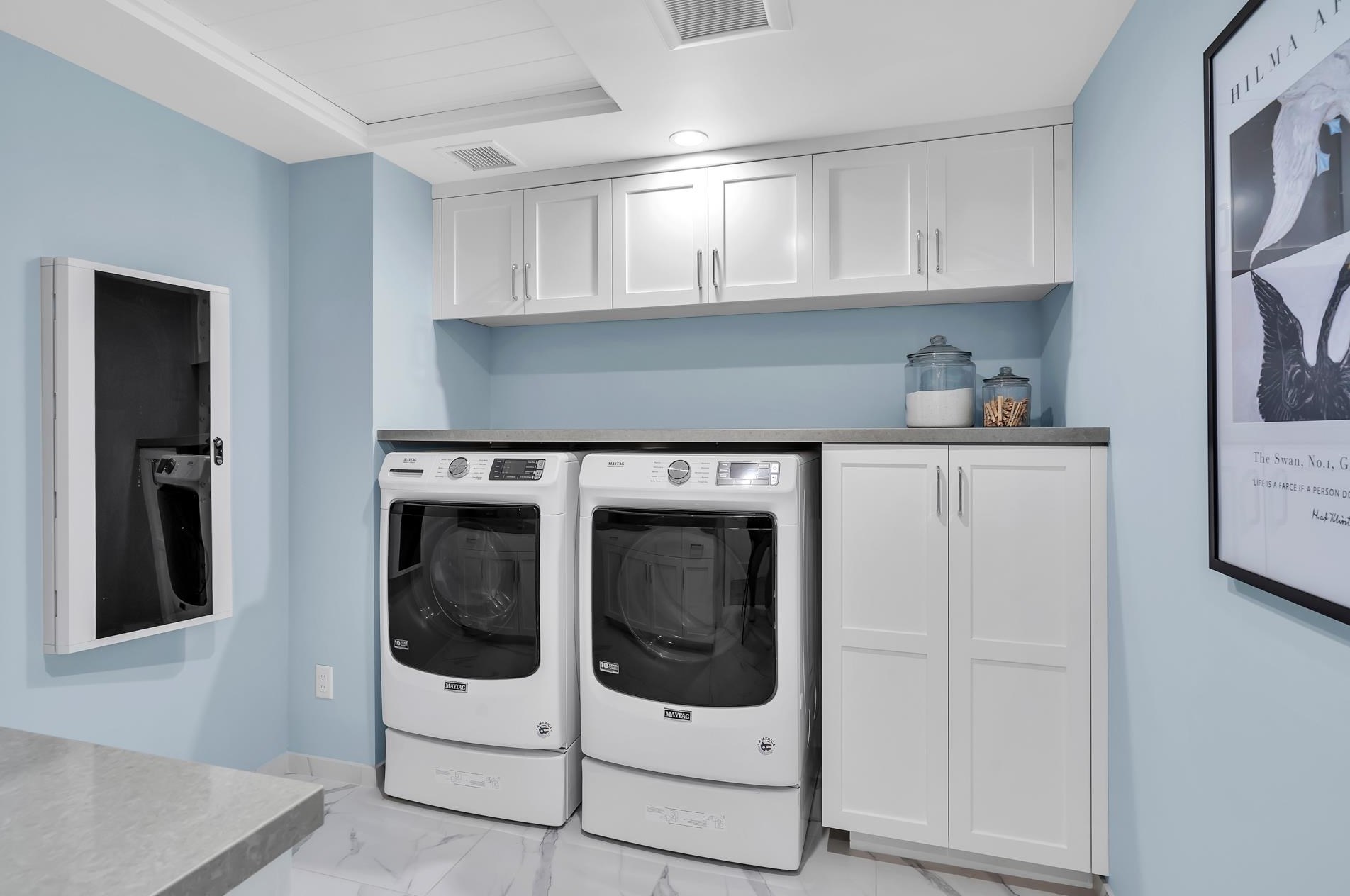 1119 9th St, San Diego CA 92118-2602 exterior